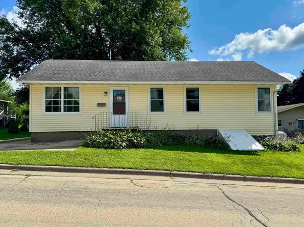 1465 13th St, Fennimore, WI 53809