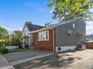 34 Teaneck Rd, Ridgefield Park, NJ 07660