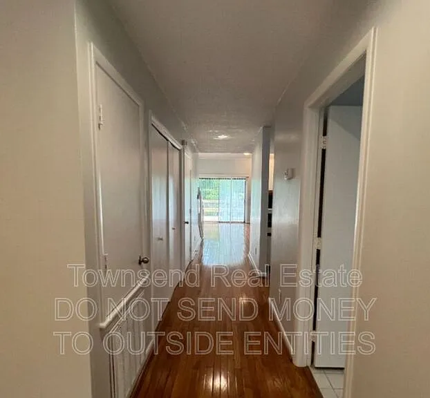 501 Cypress Trace Dr — Photo 5