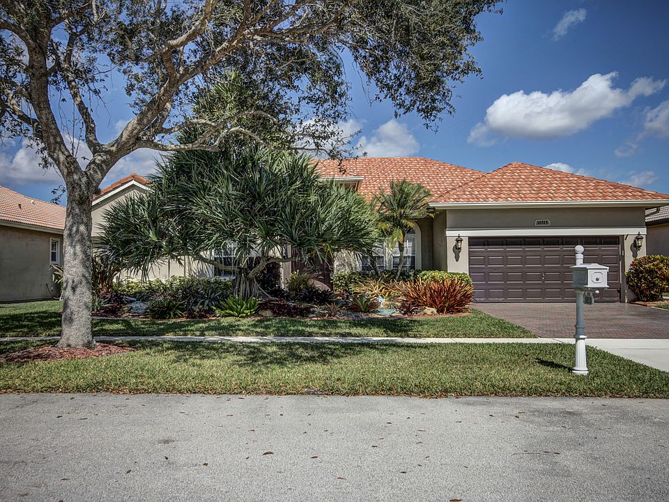 1st image of 16515 Mariposa Cir N