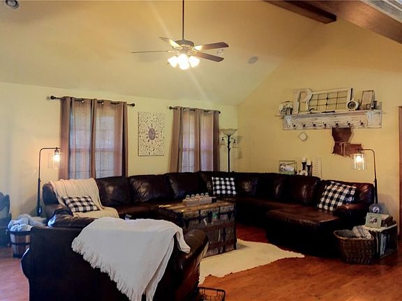 4th image of 2150 Cherrybark Ln