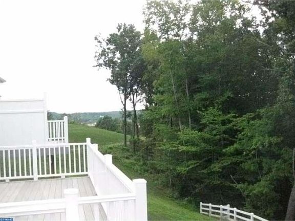 3rd image of 57 Lukens Mill Dr