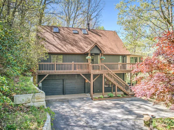 491 Terrys Gap Loop Rd, Fletcher, NC 28732