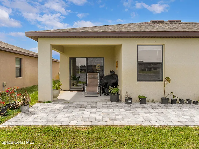 1357 Mineral Loop Dr NW — Photo 5