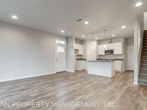 4th image of 11021 SE 23rd St