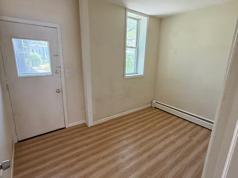 755 Madison Ave #2 — Photo 8