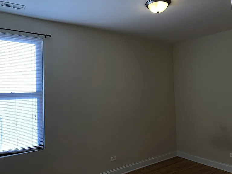 5407 N Ravenswood Ave — Photo 13