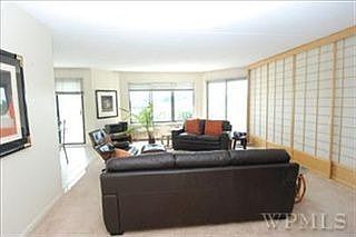 4th image of 100 High Point Dr Ph 5