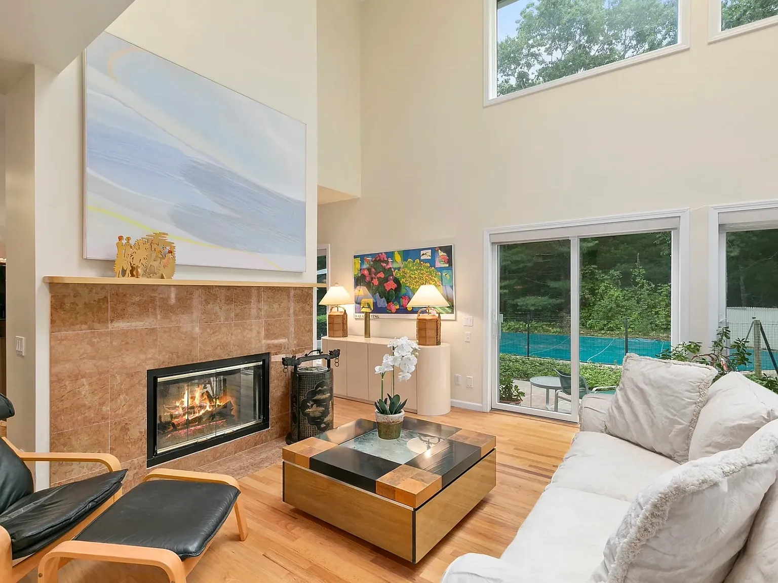 NW Woods Rental Available — Photo 3