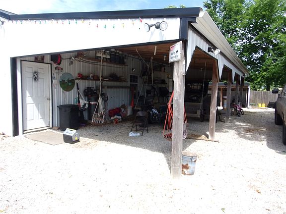 5th image of 13835 E Highway 144