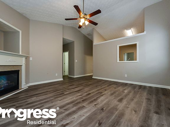 3rd image of 1325 Winwood Dr