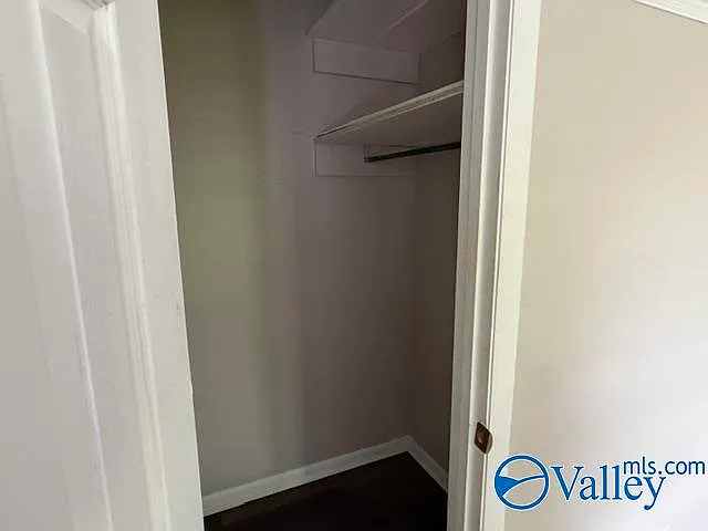 1114 Terry Cir — Photo 14