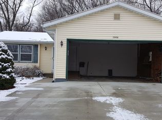 5906 Concord St, Portage, MI 49002