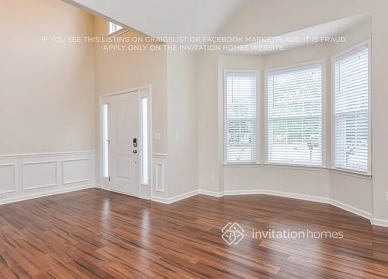 5600 Keowee Way — Photo 3