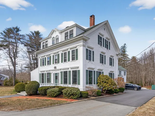 14 Summer Street #6, Kennebunk, ME 04043