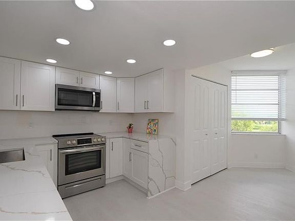 2nd image of 1831 Sabal Palm Dr APT 407
