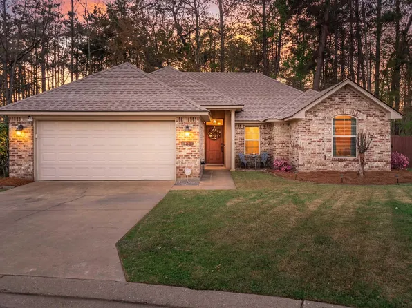 327 Hedge Hill Cv, Calhoun, LA 71225