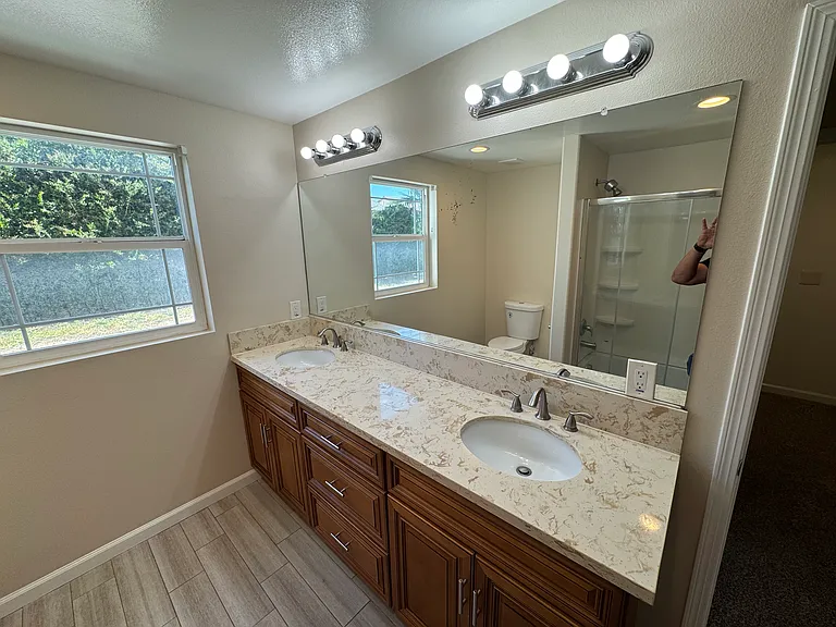 14970 Arrow Blvd #3 — Photo 7