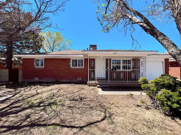 1041 Kentucky St SE, Albuquerque, NM 87108