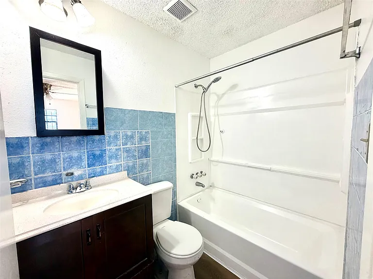 710 Fields St — Photo 11