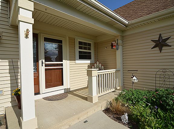 2nd image of 9744 Bedford Dr