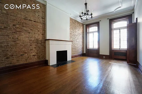 Rented by Compass | media 2