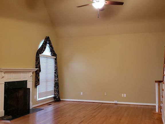 Great room with vaulted ceiling