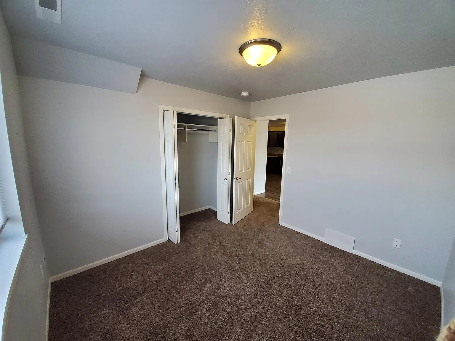 408 North Sioux Boulevard - 7 — Photo 2