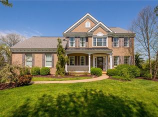 716 Chadwick Dr, Venetia, PA 15367