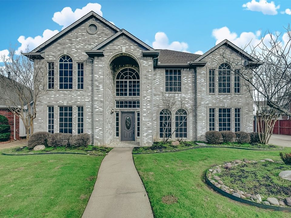 1st image of 4222 Forestedge Dr