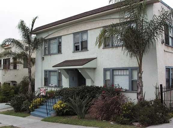 3rd image of 2627 C St APT 4