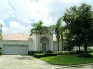 1572 SE Ballantrae Ct, Port Saint Lucie, FL 34952