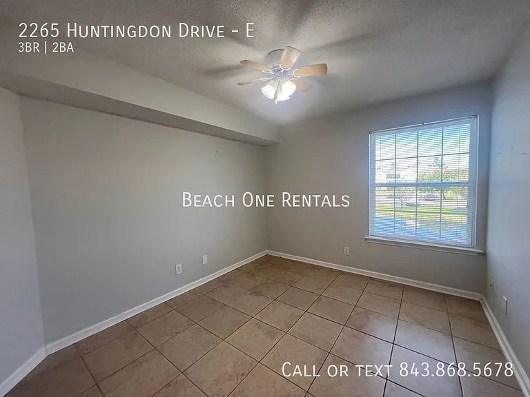 2265 Huntingdon Dr #E — Photo 12