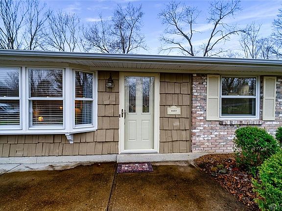 2nd image of 2187 Regent Park Dr