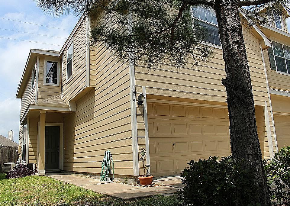 1st image of 5919 Pennworth Ln