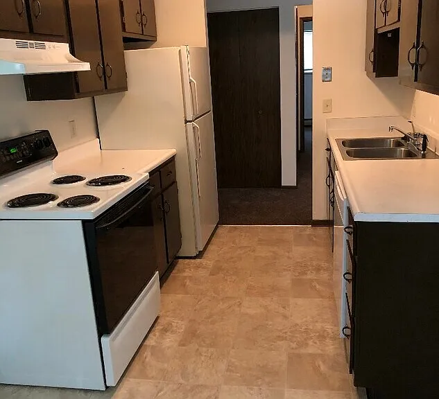 123 Parkview Cir #6 — Photo 9