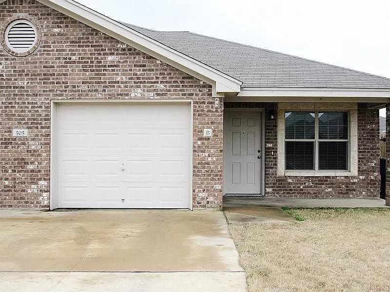 1st image of 505 Kendra Dr #B