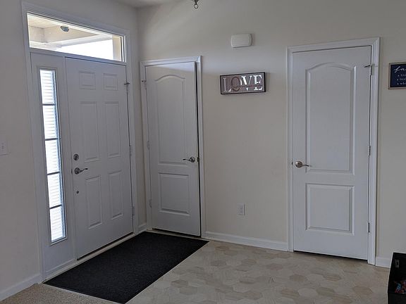 5th image of 2812 Mondrian Ln
