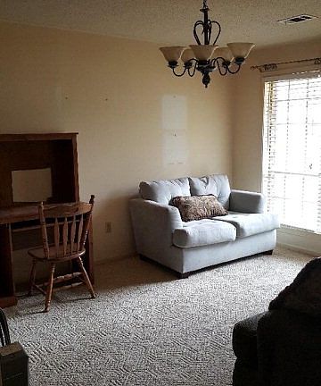 3rd image of 3542 Sherwood Dr