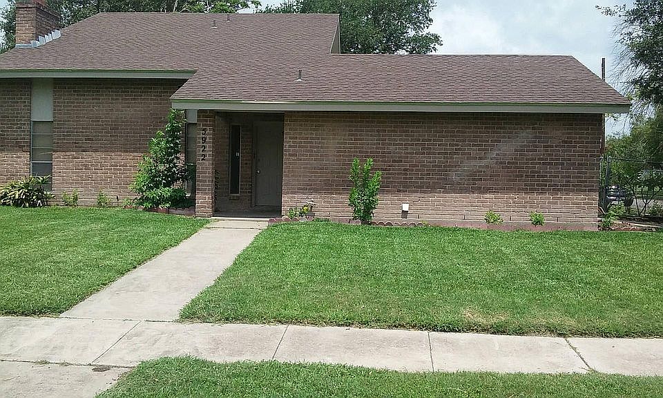 1st image of 5922 Shadow Wood Dr