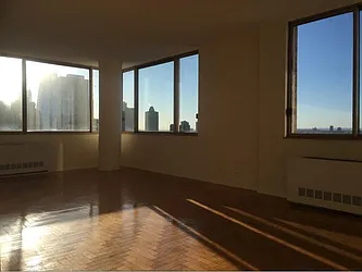 Rented by RELO REDAC INC.