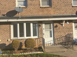 1-11 Robin Dr #7, Carlisle, PA 17015