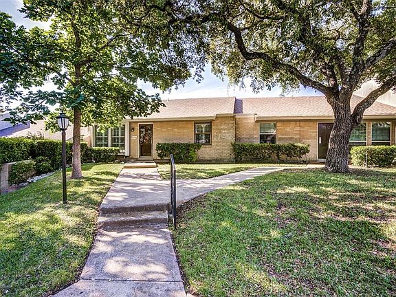 2nd image of 7514 Pebblestone Dr #31