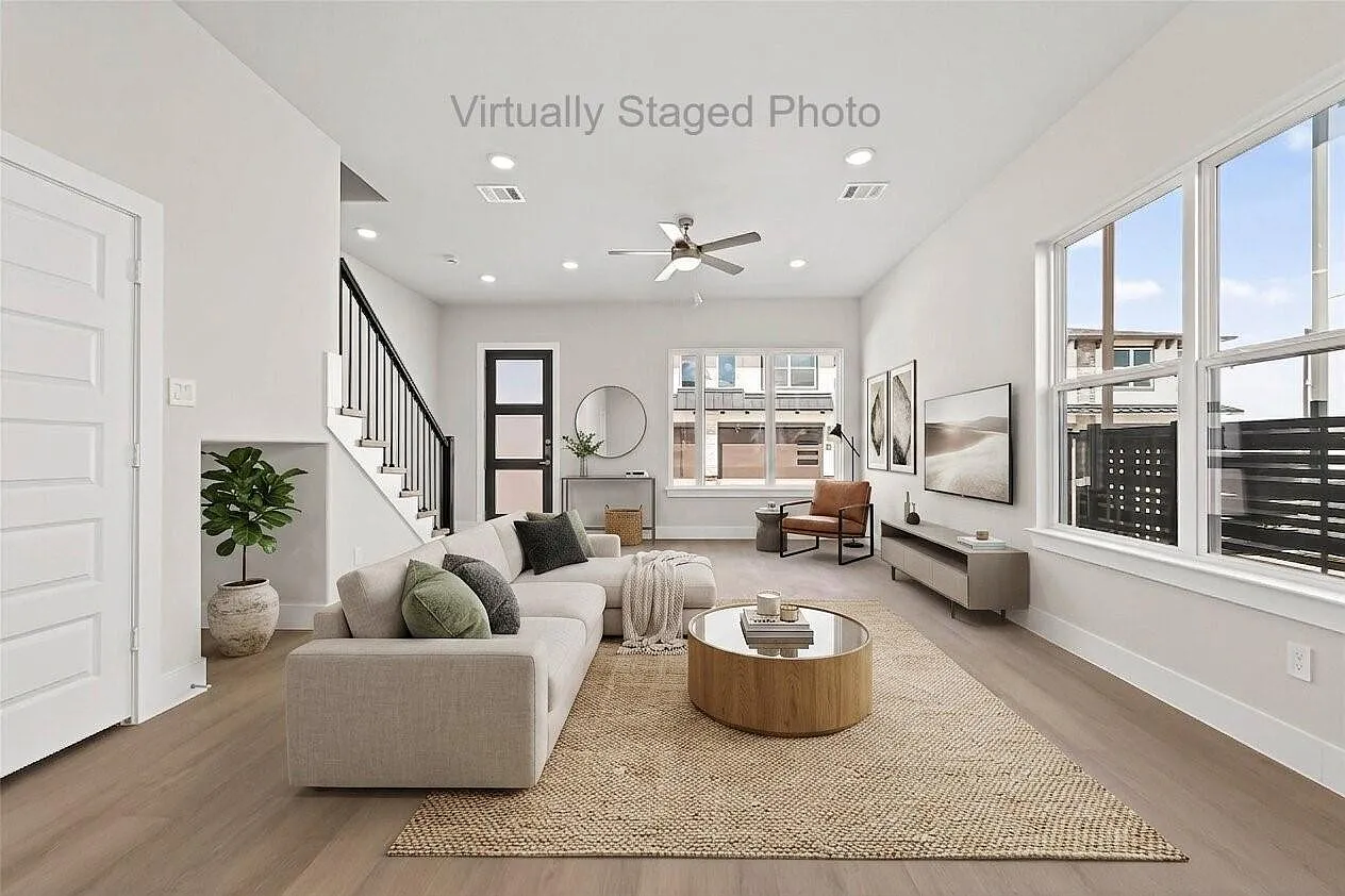 3 bed, 2.5 bath, 1453 sqft, $2,490 — Photo 2