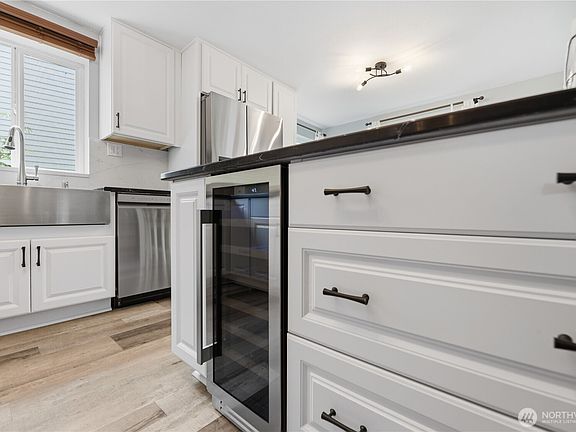 3rd image of 2721 NE 195th Street #3