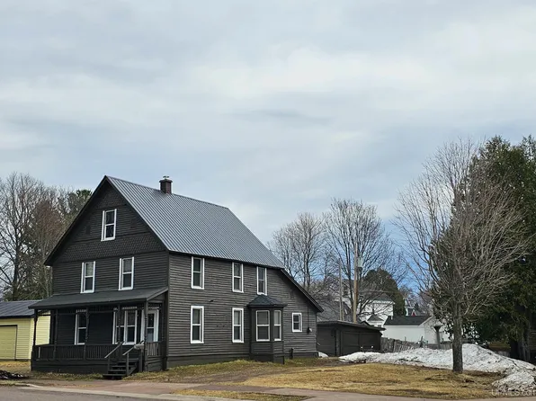 550 Pewabic St, Laurium, MI 49913