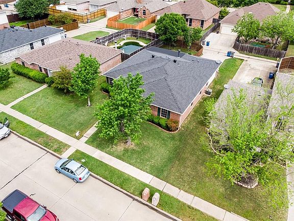 5th image of 1522 Windward Ln