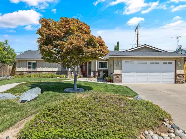 3016 W Laura Avenue, Visalia, CA 93277