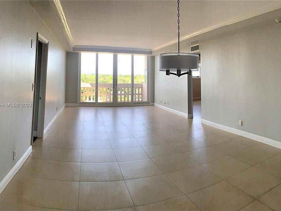 1st image of 90 Edgewater Dr APT 902