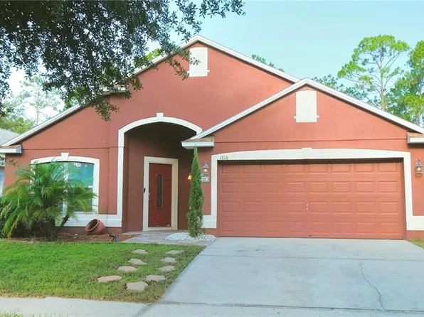 1916 Wiregrass Ct, Orlando, FL 32826